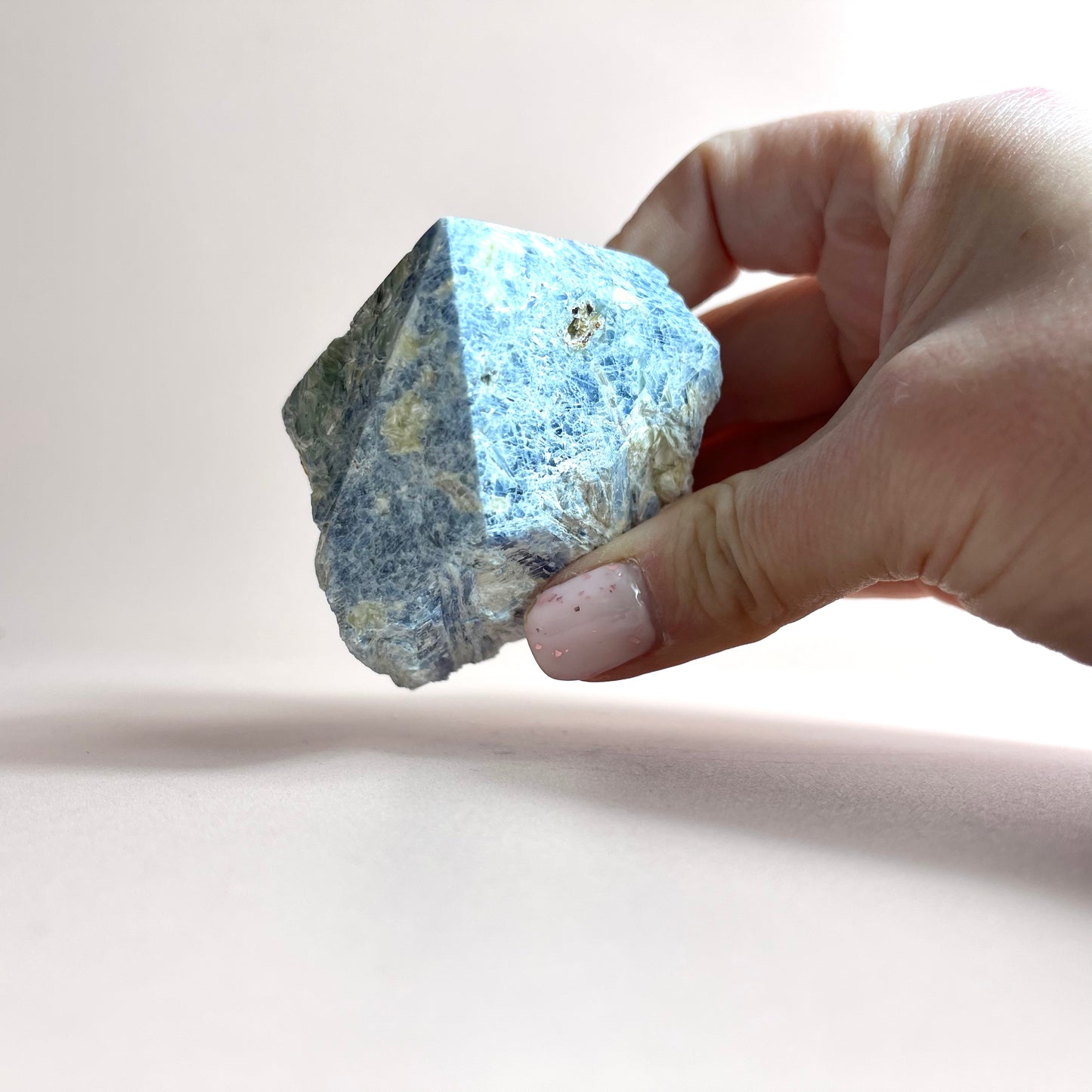 Kyanite Cut Base Point