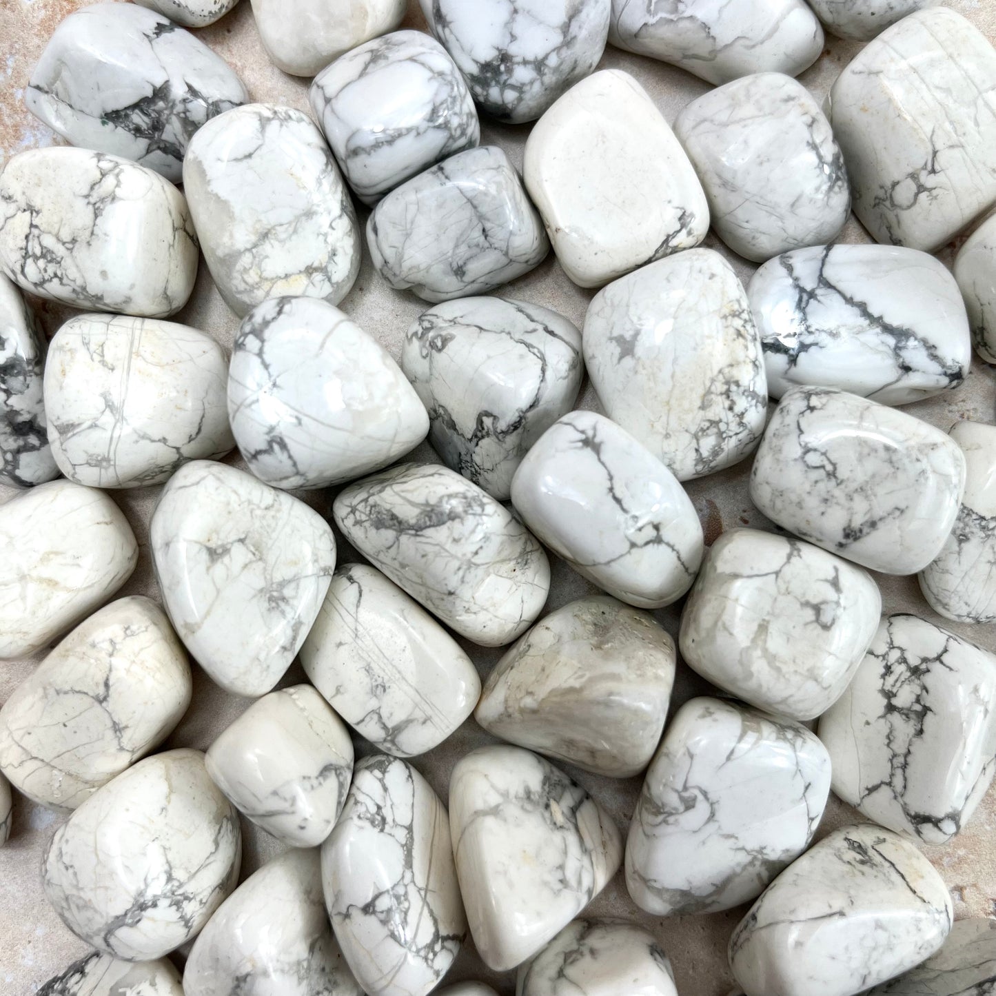Howlite Tumble Stone