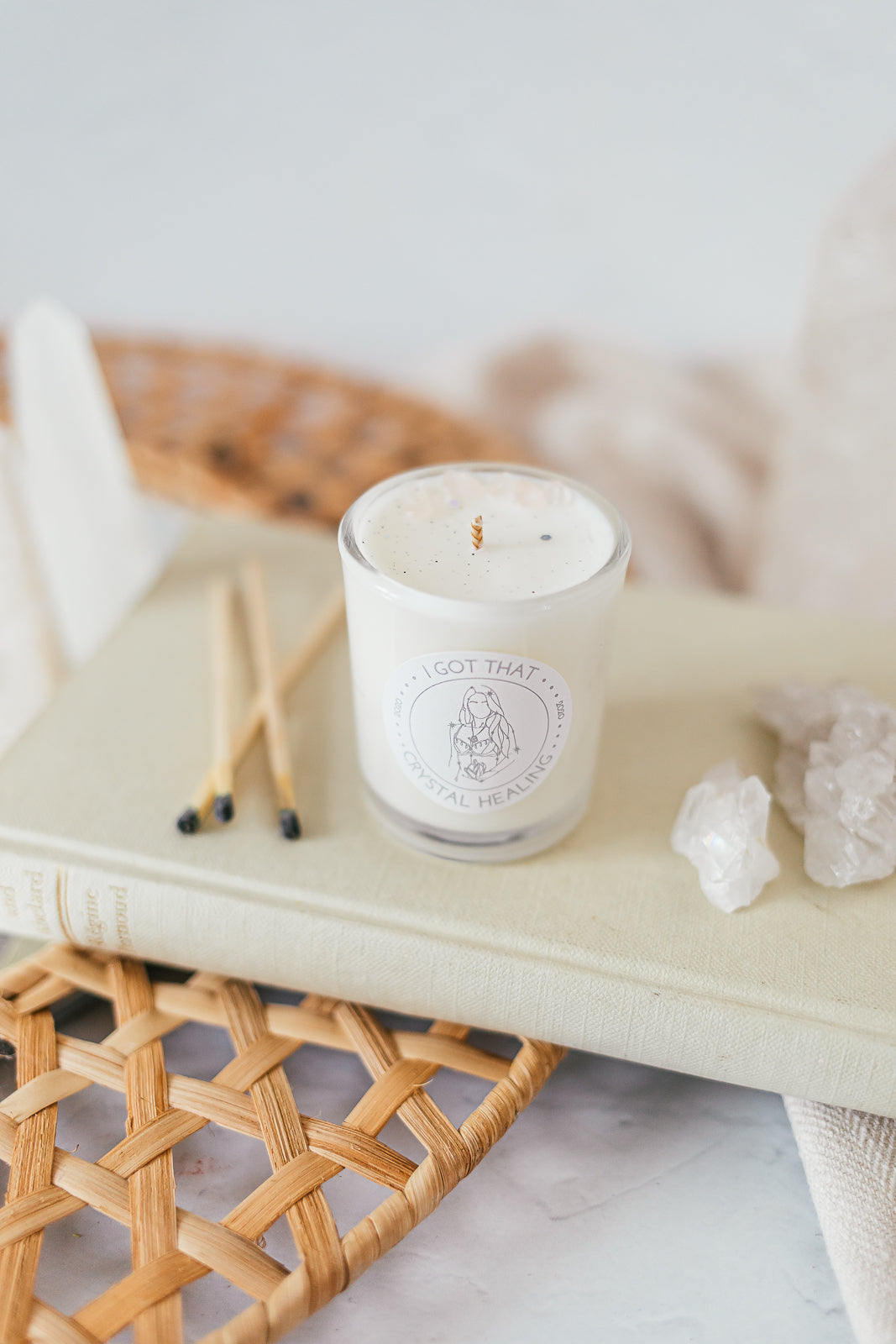 Classic Rose Quartz - Rose and Rhubarb Candle
