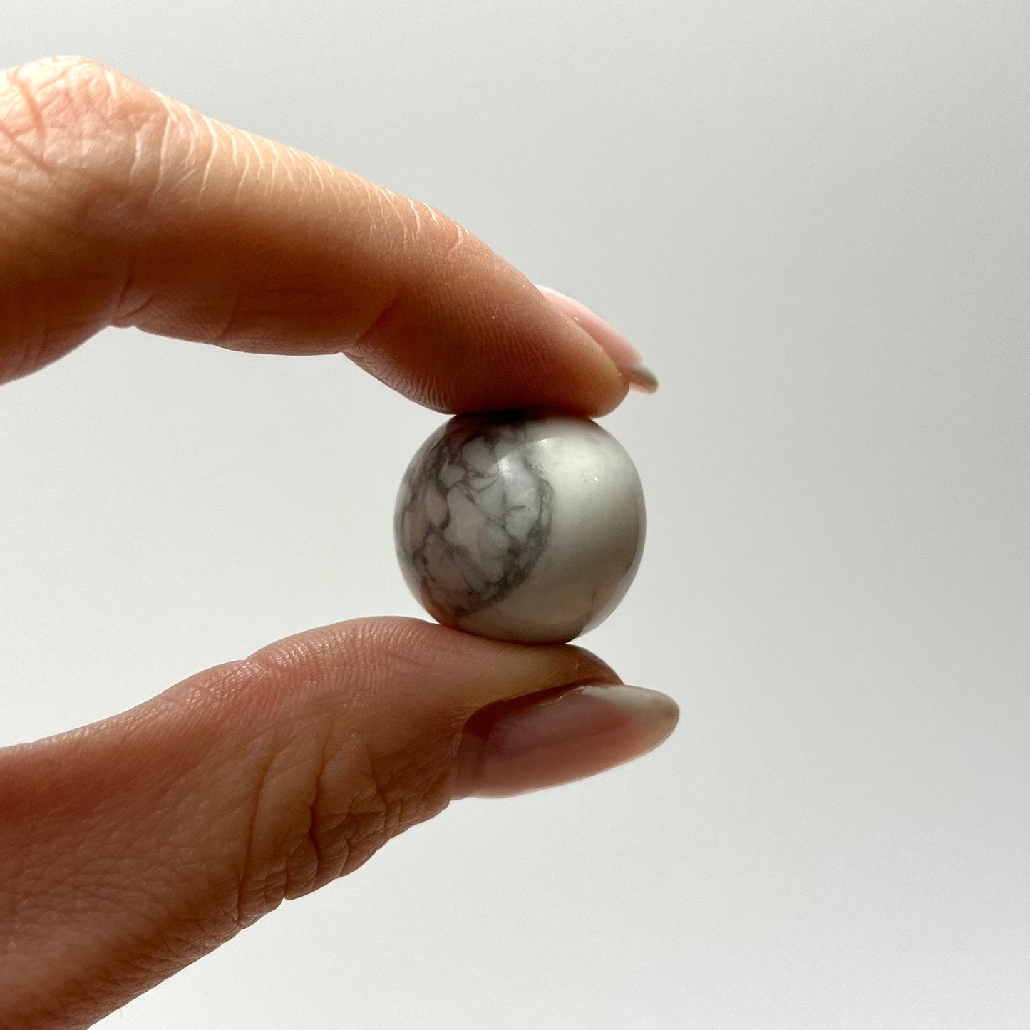 Howlite Mini Sphere