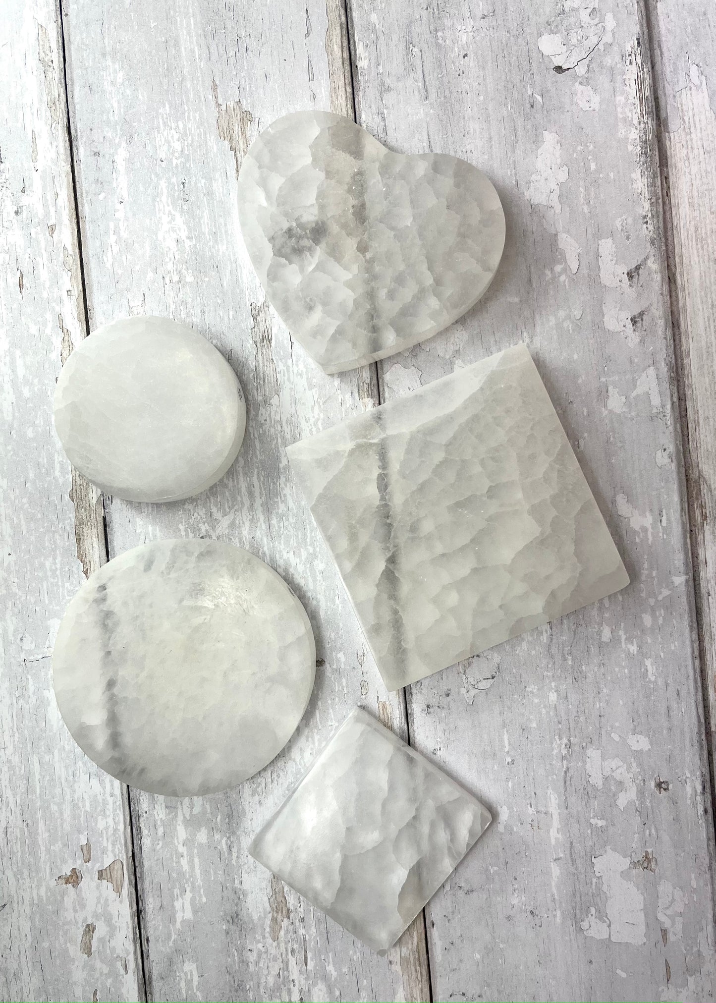 Mini Selenite Round Charging Plate