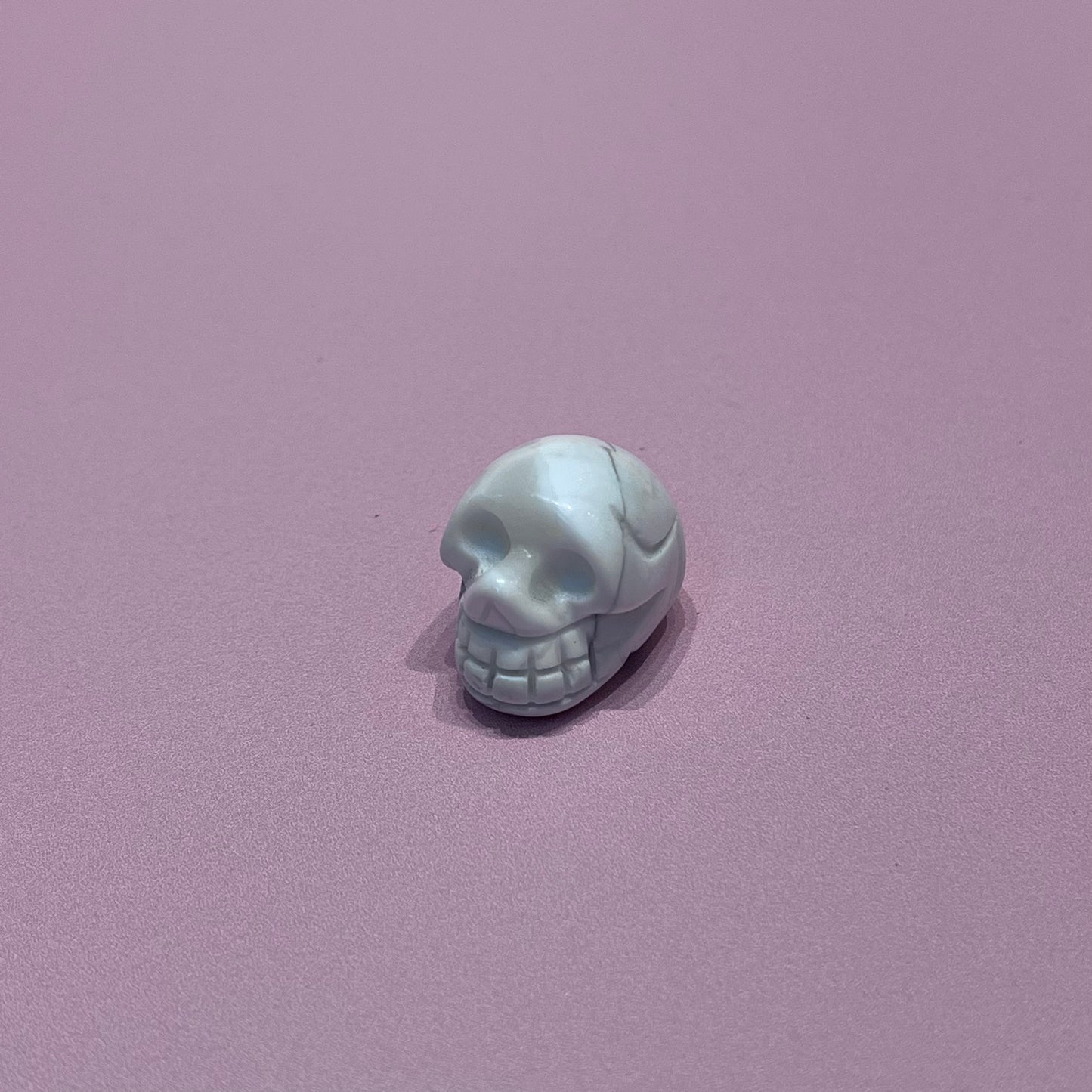 Howlite Mini Skull