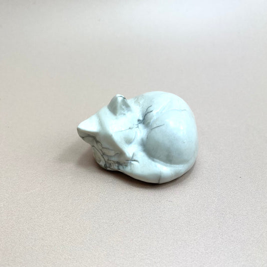 Howlite Sleeping Cat