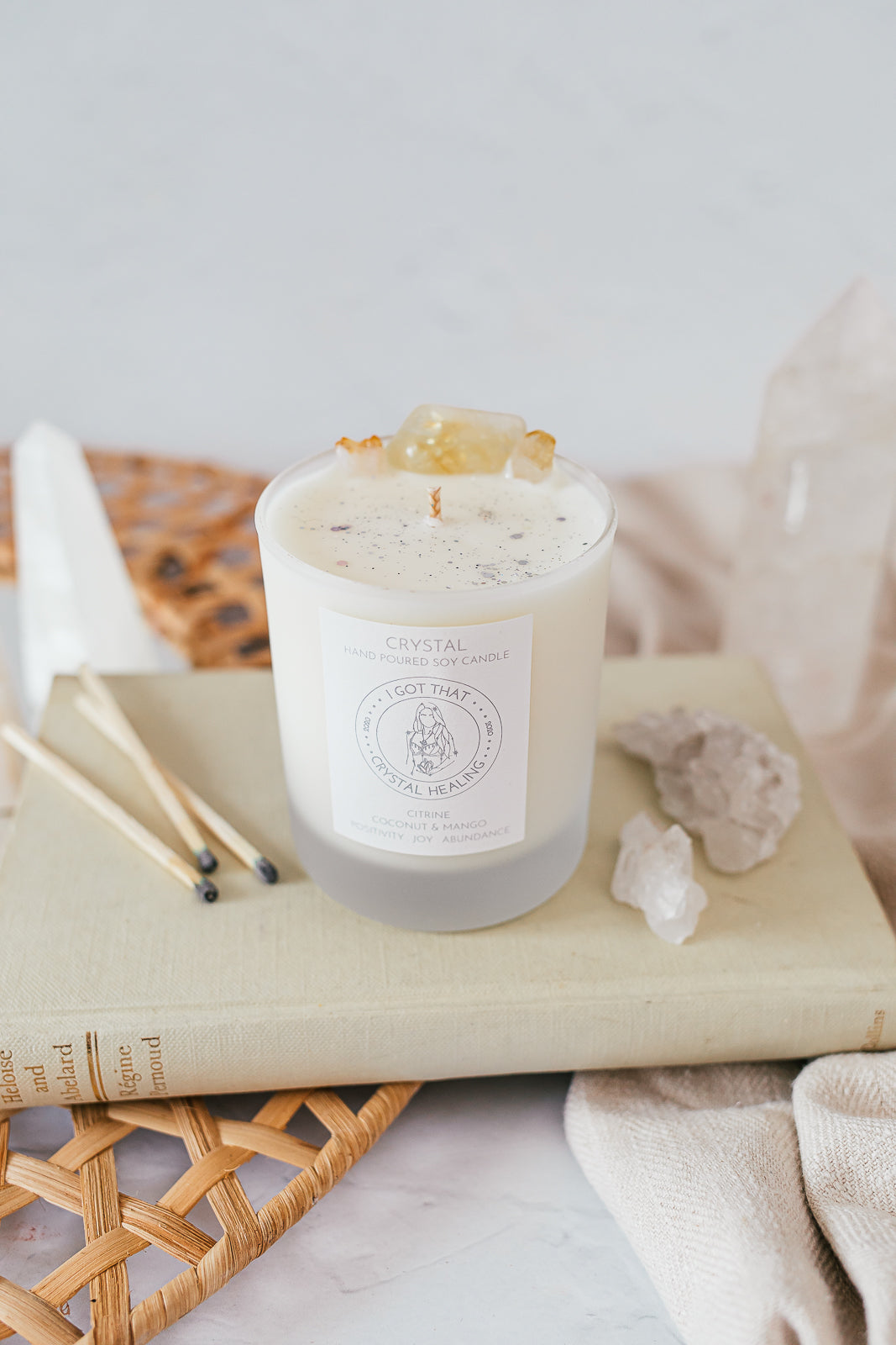 Luxury Coconut & Mango Candle - Large